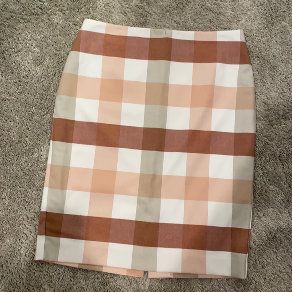 Plaid pencil skirt